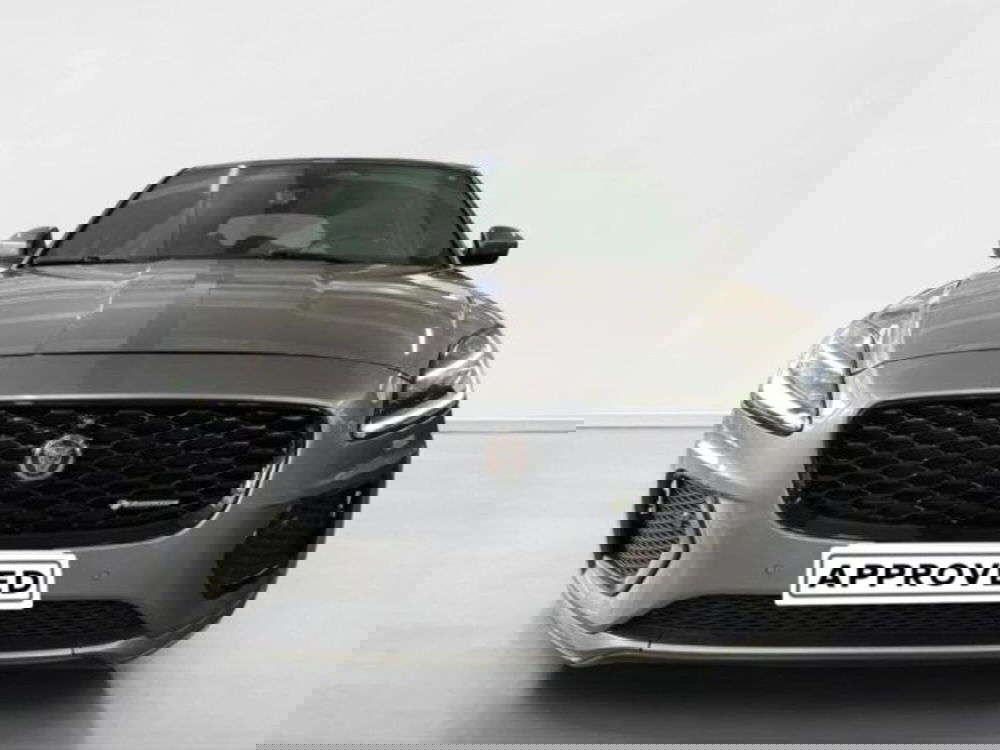 Jaguar E-Pace usata a Siena (7)