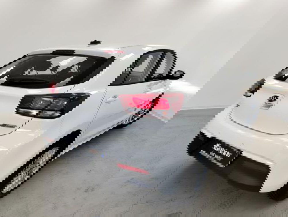 Kia Rio usata a Como (2)