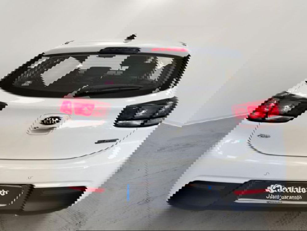 Kia Rio usata a Como (7)