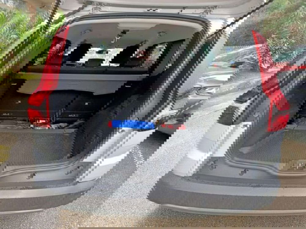 Dacia Jogger usata a Firenze (7)