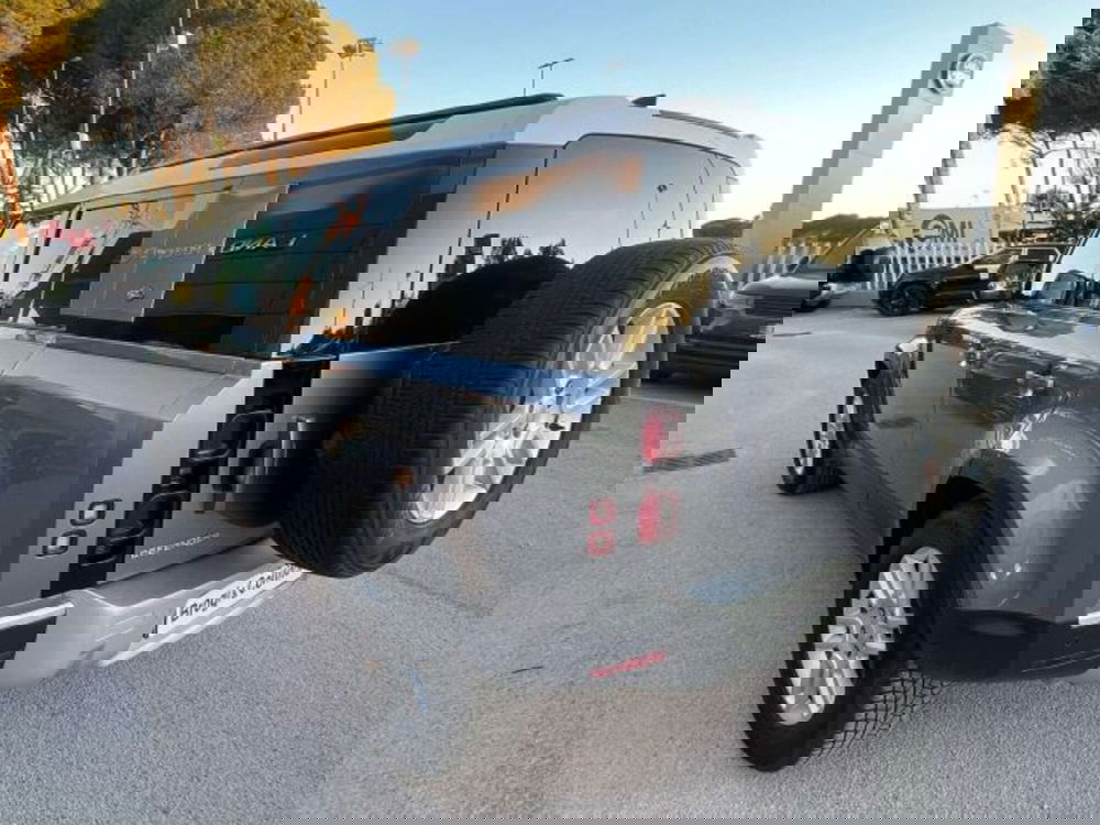 Land Rover Defender usata a Firenze (5)