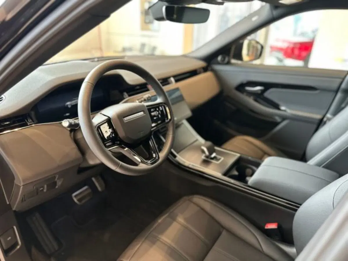 Land Rover Range Rover Evoque nuova a Modena (7)