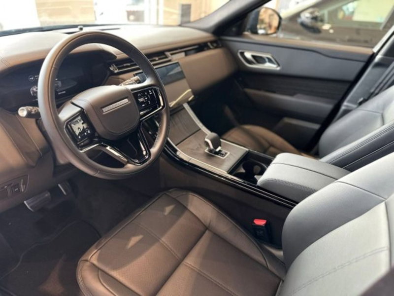 Land Rover Range Rover Velar nuova a Modena (7)