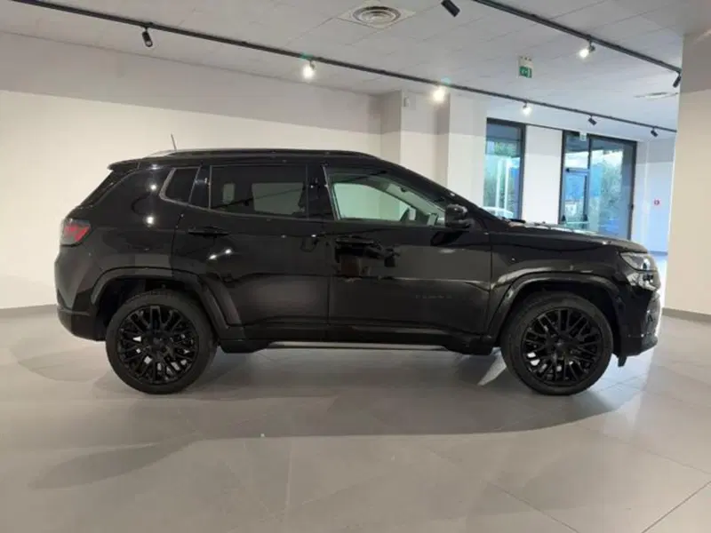 Jeep Compass usata a Salerno (3)