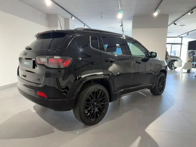 Jeep Compass usata a Salerno (4)