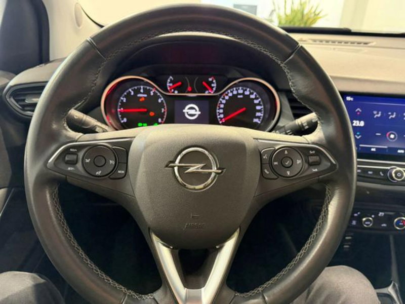 Opel Crossland usata a Salerno (14)