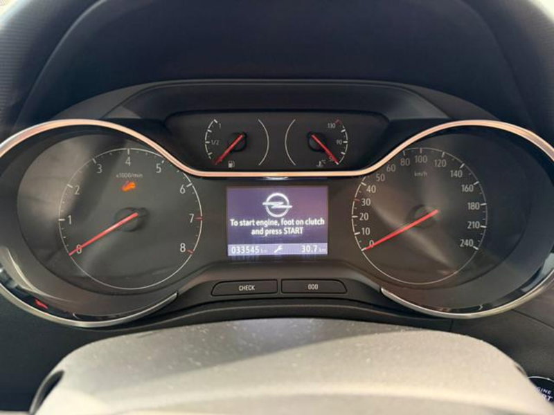 Opel Crossland usata a Salerno (15)