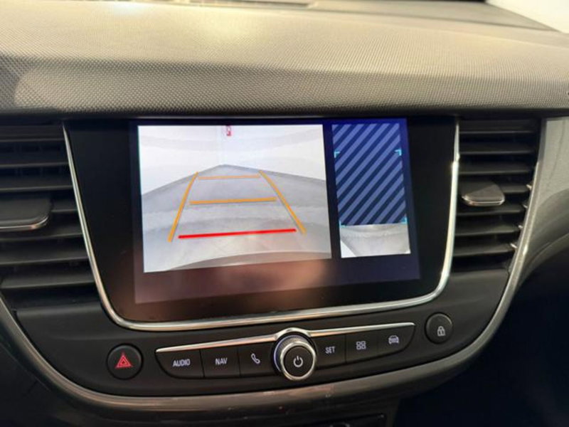 Opel Crossland usata a Salerno (17)