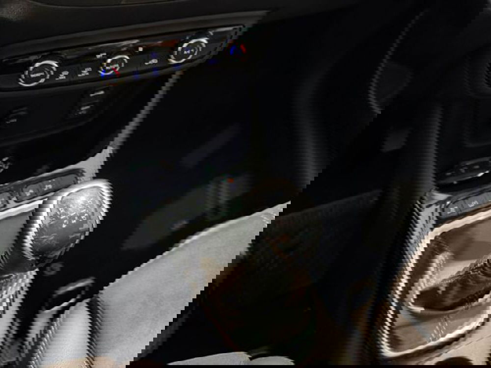 Opel Crossland usata a Salerno (18)