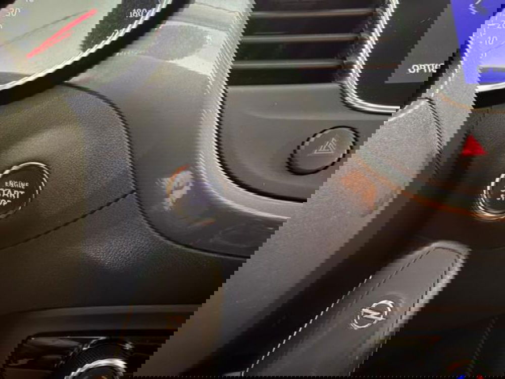 Opel Crossland usata a Salerno (19)