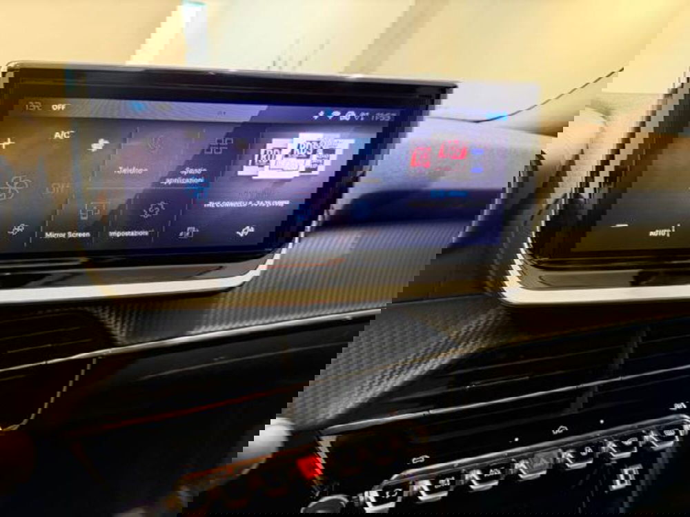 Peugeot 2008 usata a Salerno (15)