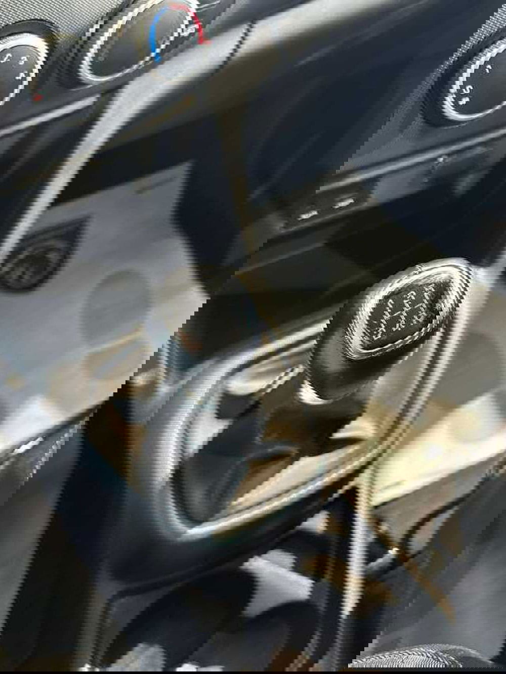 Hyundai i10 usata a Venezia (15)