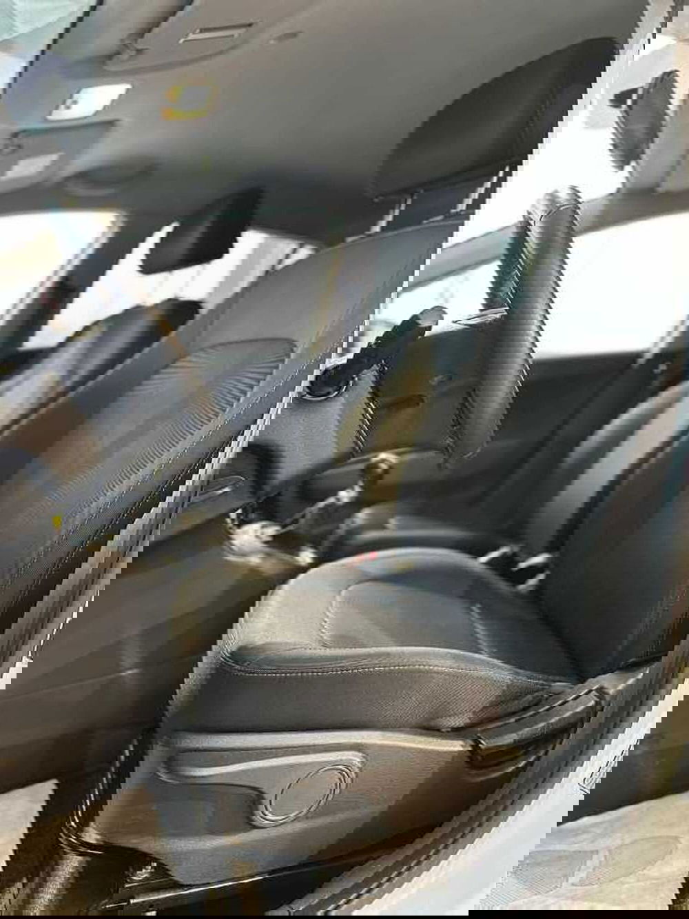 Hyundai i10 usata a Venezia (16)