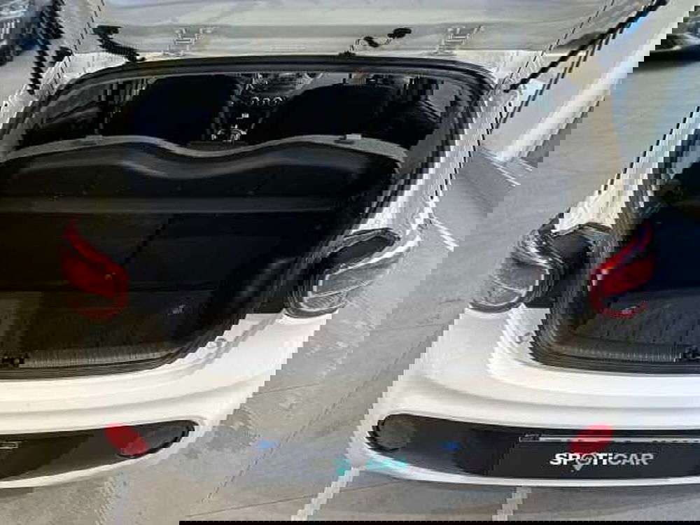 Hyundai i10 usata a Venezia (5)