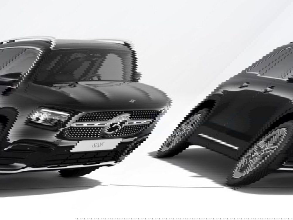 Mercedes-Benz GLB nuova a Verona