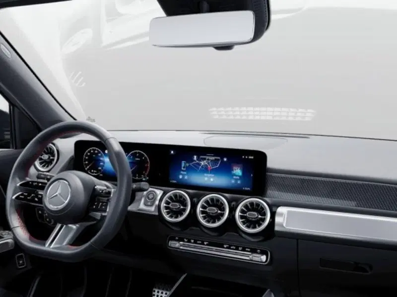 Mercedes-Benz GLB nuova a Verona (5)