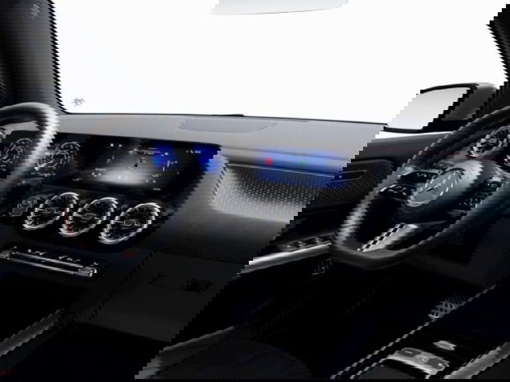 Mercedes-Benz GLA SUV nuova a Verona (8)