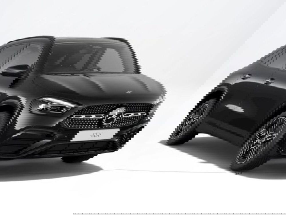 Mercedes-Benz GLA SUV nuova a Verona