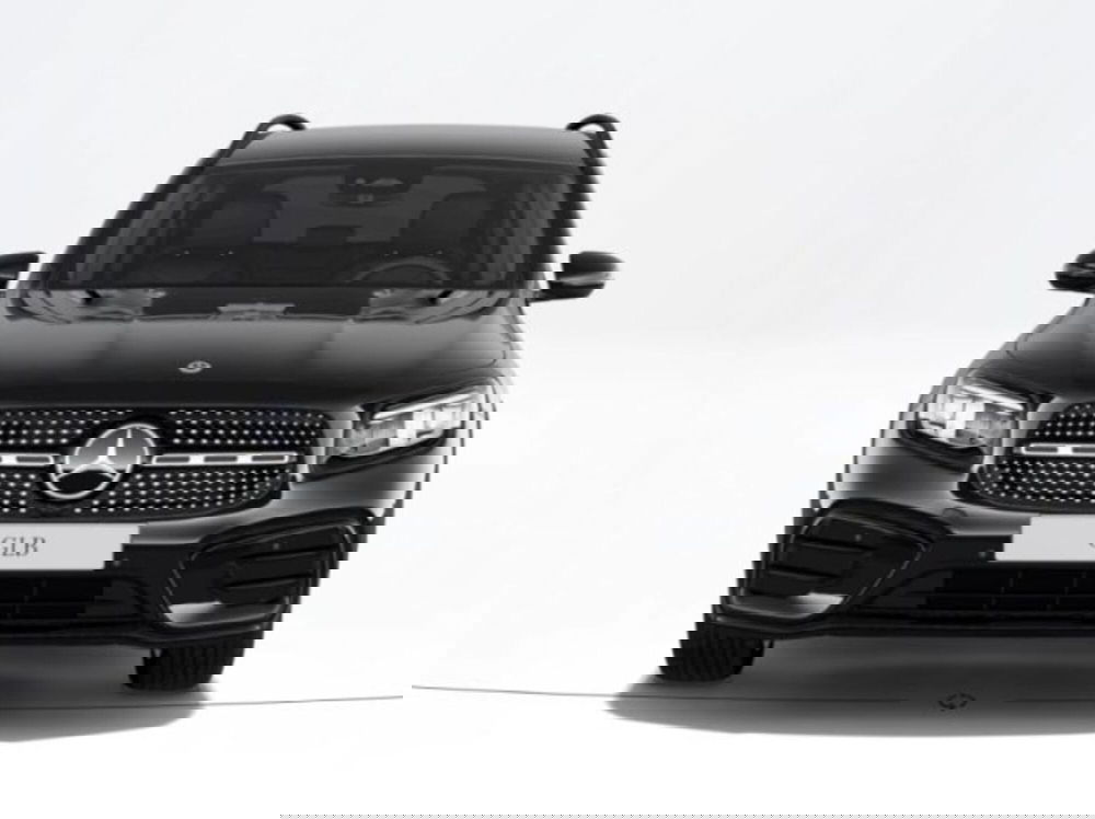 Mercedes-Benz GLB nuova a Verona (3)