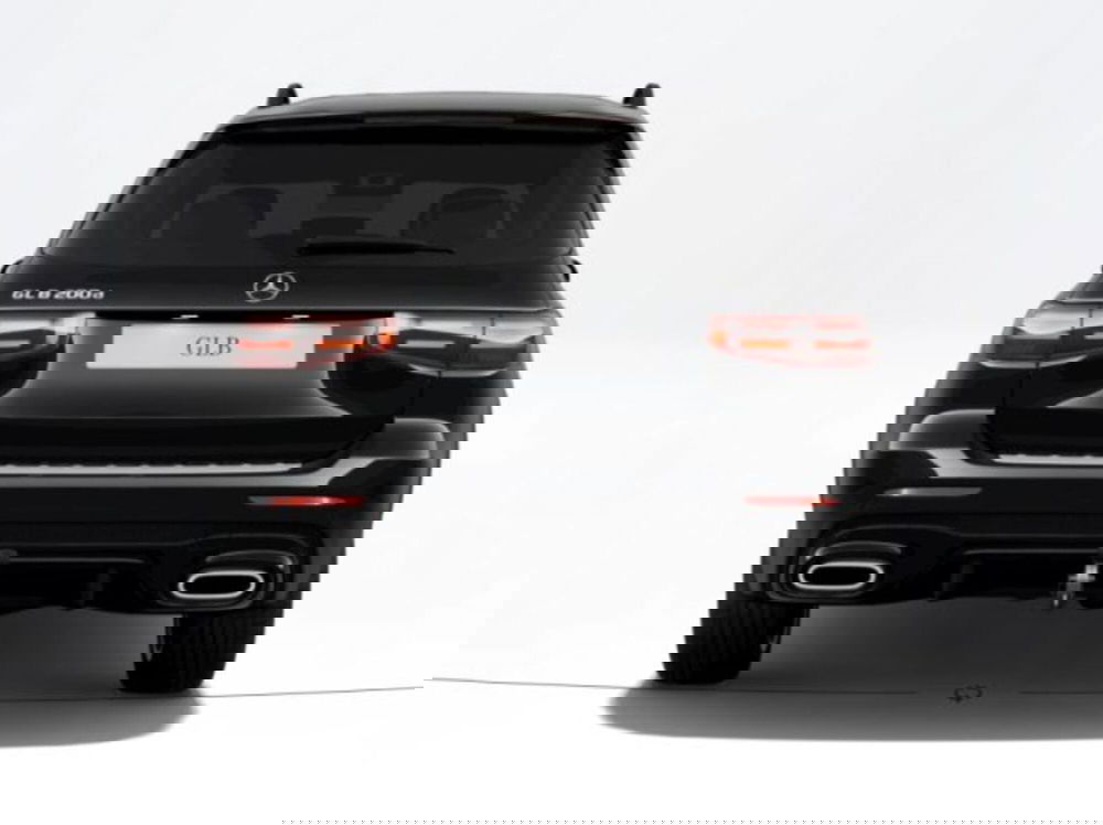 Mercedes-Benz GLB nuova a Verona (4)