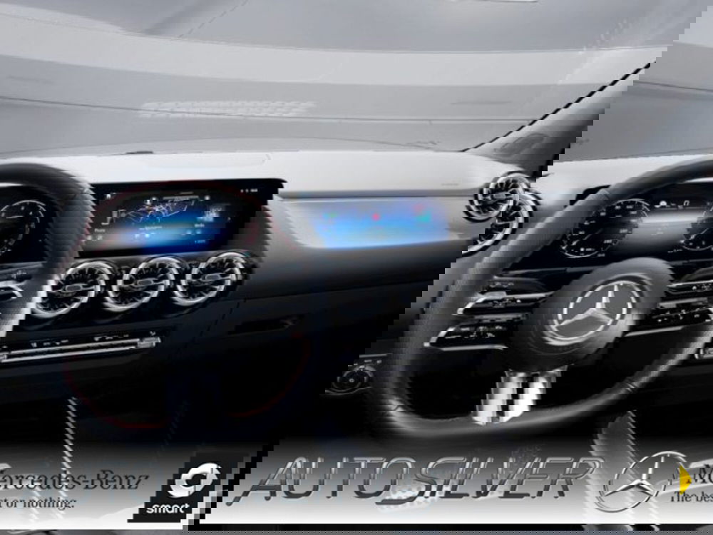 Mercedes-Benz GLA SUV nuova a Verona (5)