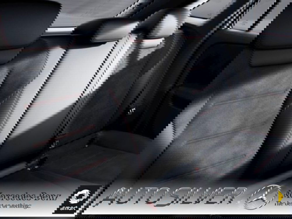 Mercedes-Benz GLA SUV nuova a Verona (7)