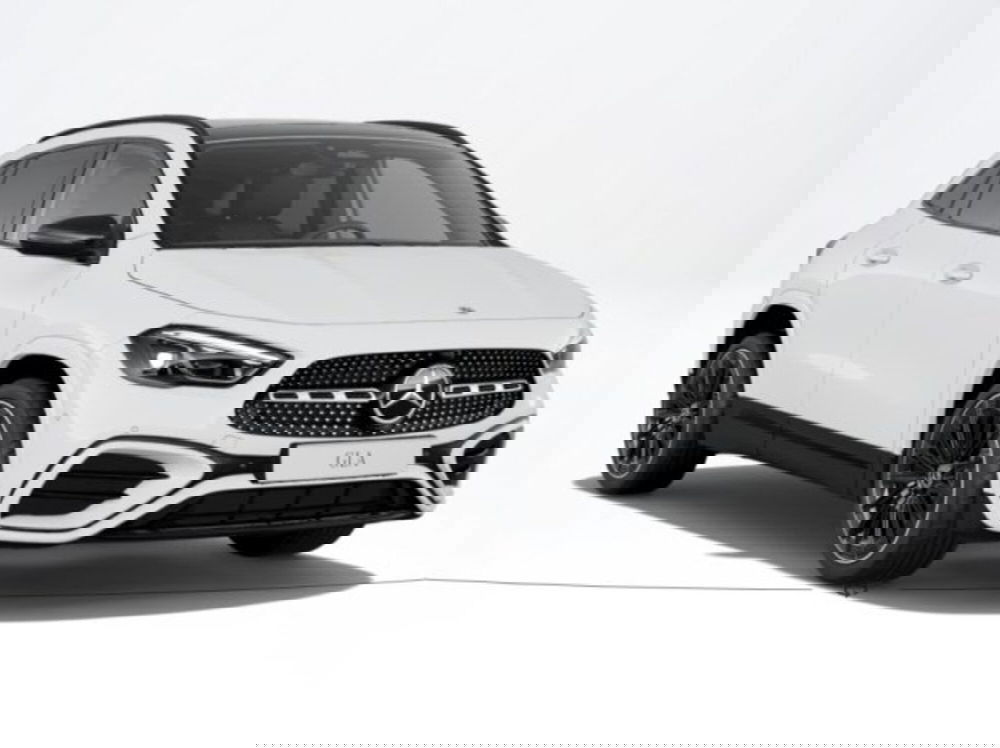 Mercedes-Benz GLA SUV nuova a Verona
