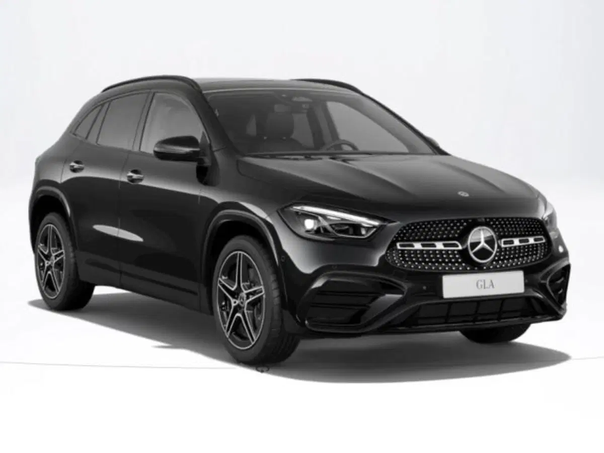 Mercedes-Benz GLA SUV nuova a Verona
