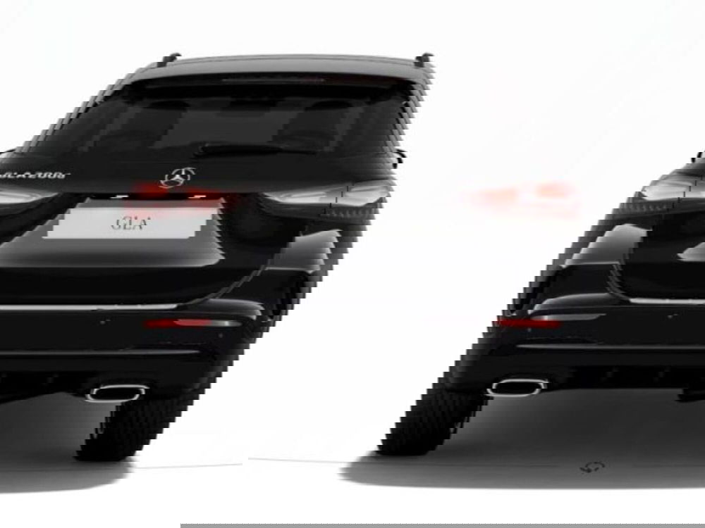 Mercedes-Benz GLA SUV nuova a Verona (4)