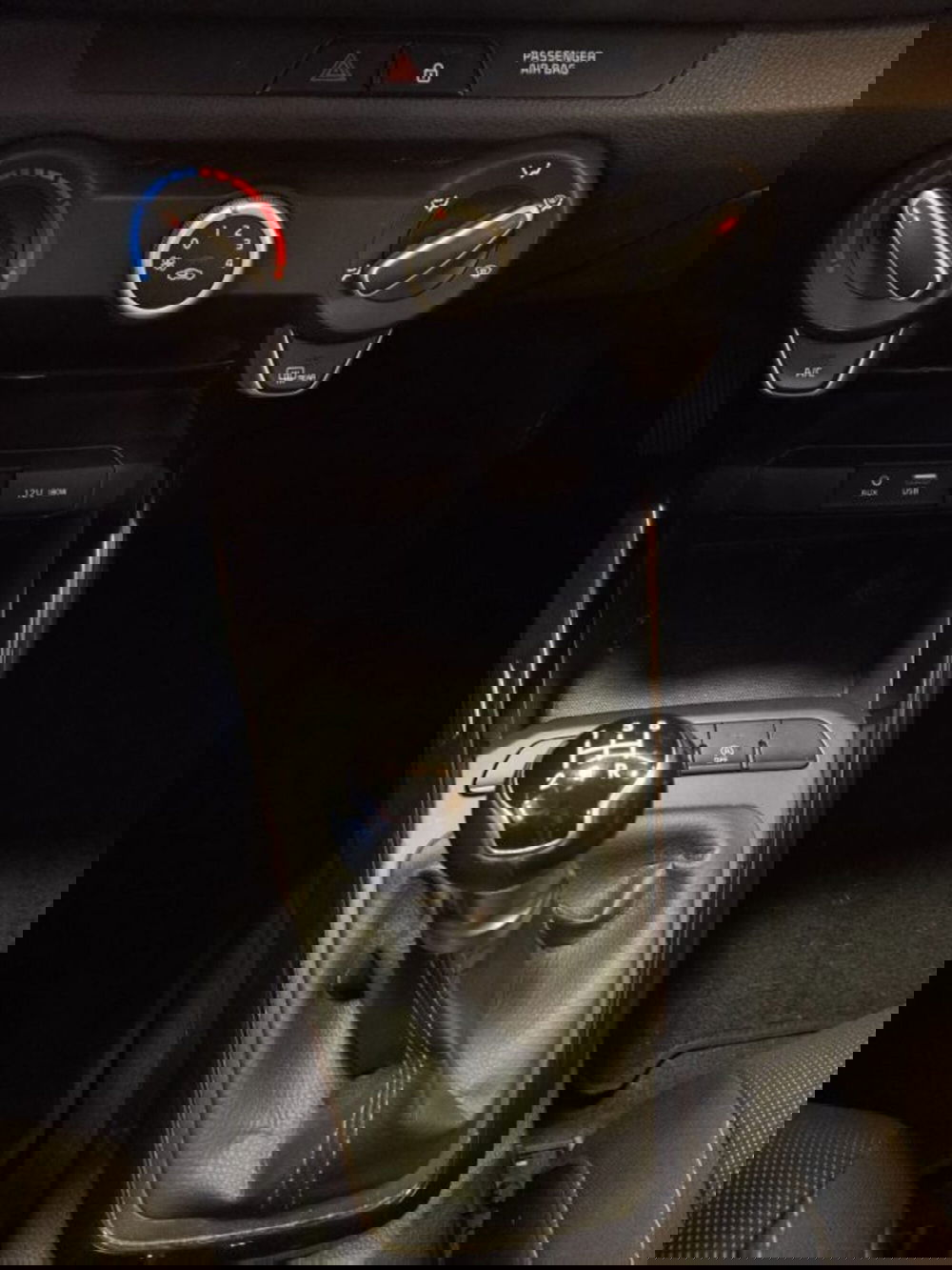 Kia Rio usata a Vicenza (13)