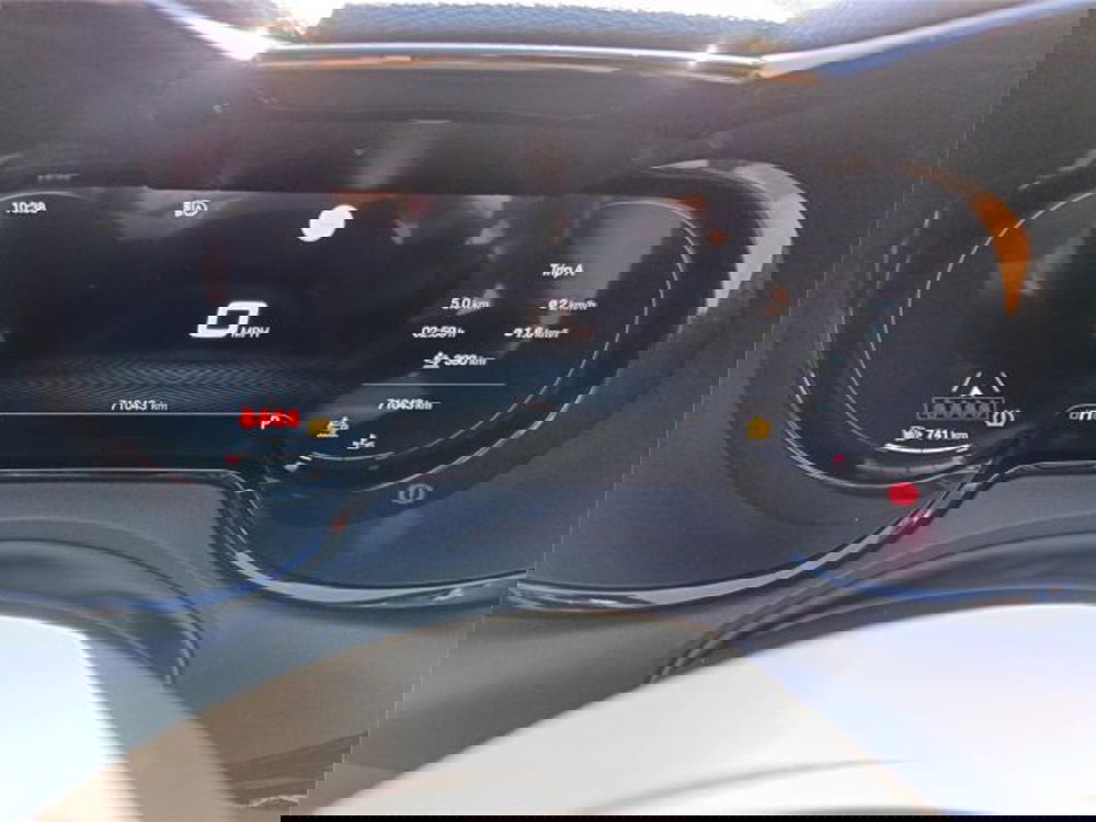 Alfa Romeo Tonale usata a Bari (16)