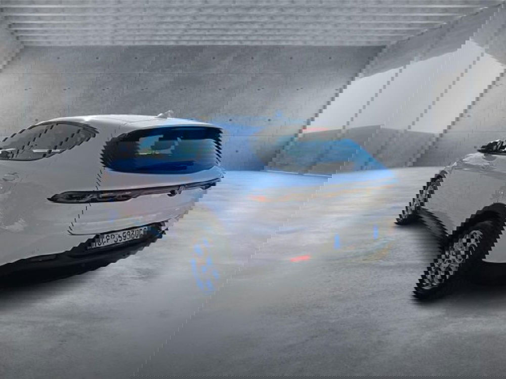 Alfa Romeo Tonale usata a Bari (4)