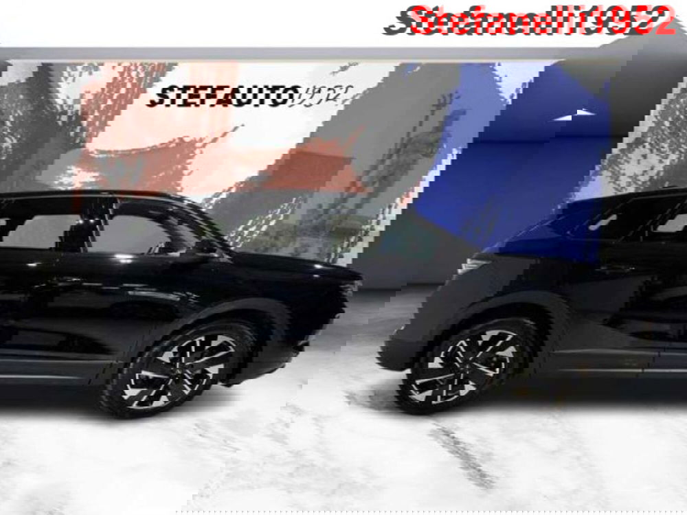 Opel Grandland nuova a Bologna (2)