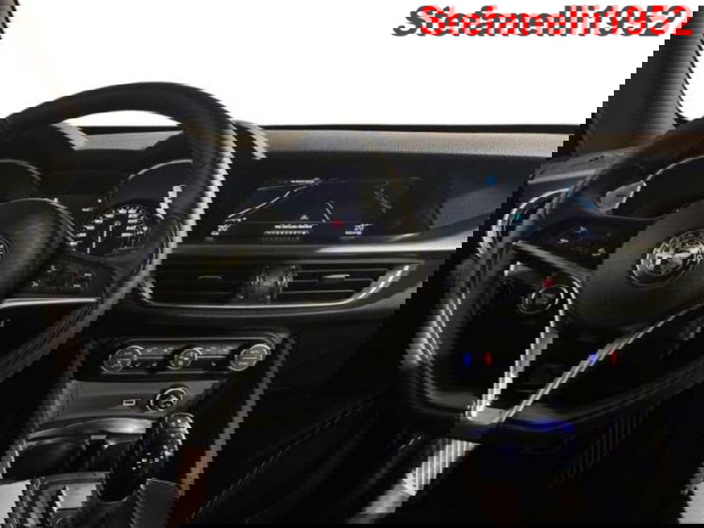 Alfa Romeo Stelvio usata a Bologna (14)