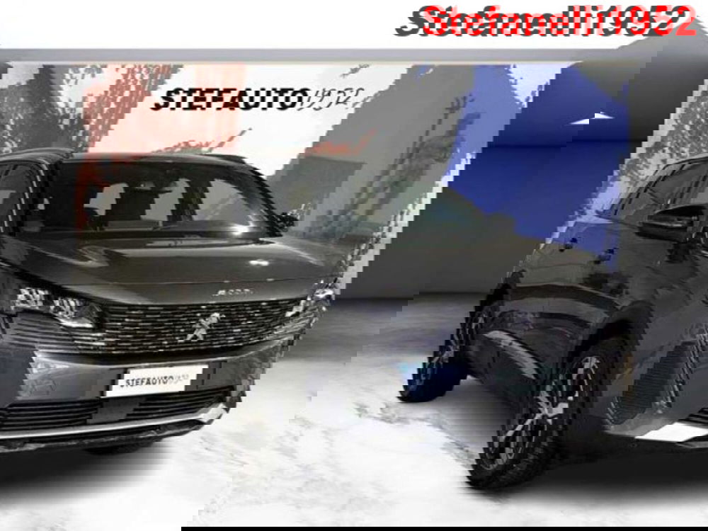 Peugeot 5008 usata a Bologna