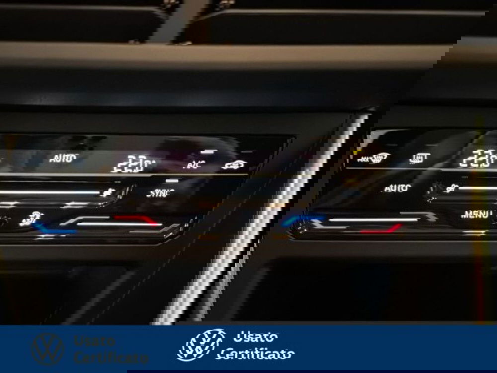 Volkswagen Polo nuova a Vicenza (14)