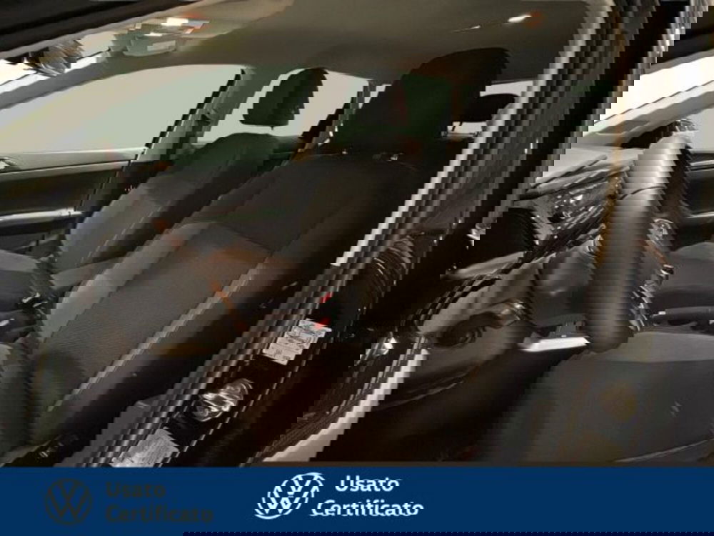 Volkswagen Polo nuova a Vicenza (16)