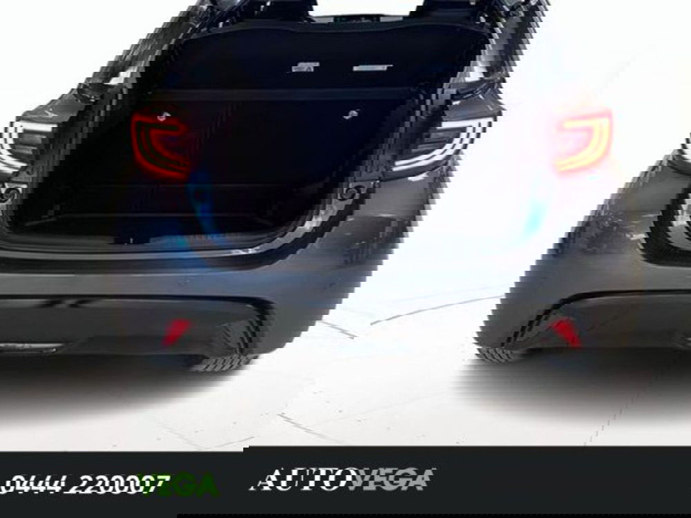 Toyota Yaris Cross usata a Vicenza (17)