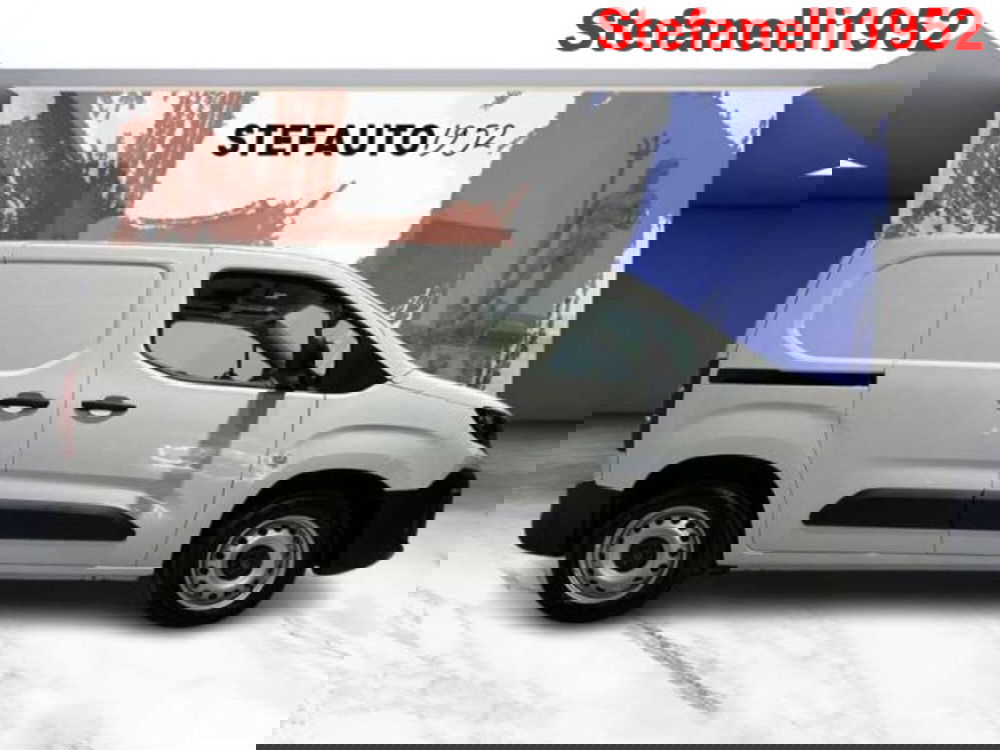 Peugeot Partner Furgone nuova a Bologna (2)