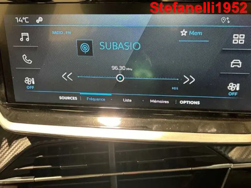 Peugeot 208 nuova a Bologna (8)