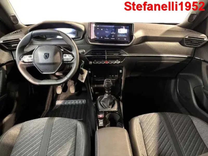 Peugeot 2008 nuova a Bologna (4)