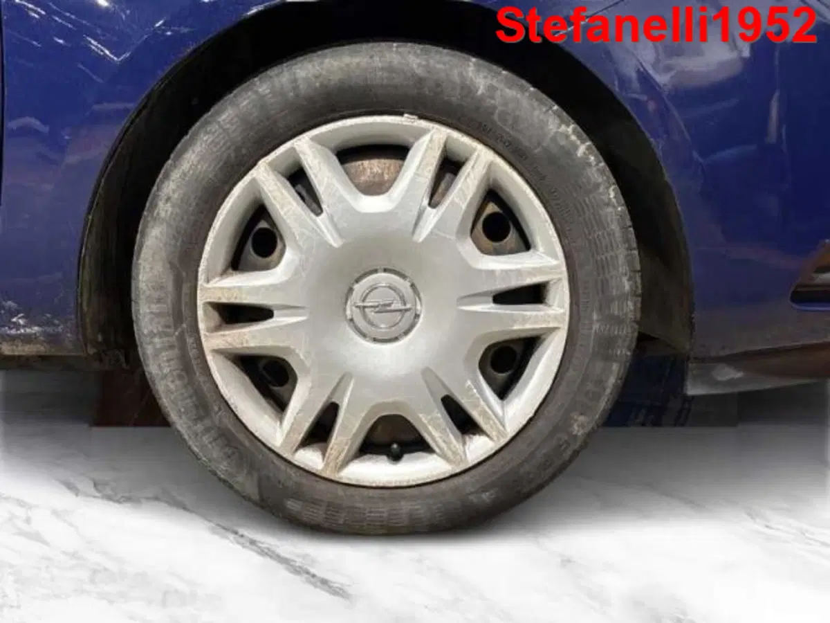 Opel Corsa Coupé usata a Bologna (8)
