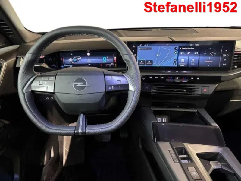Opel Grandland nuova a Bologna (14)