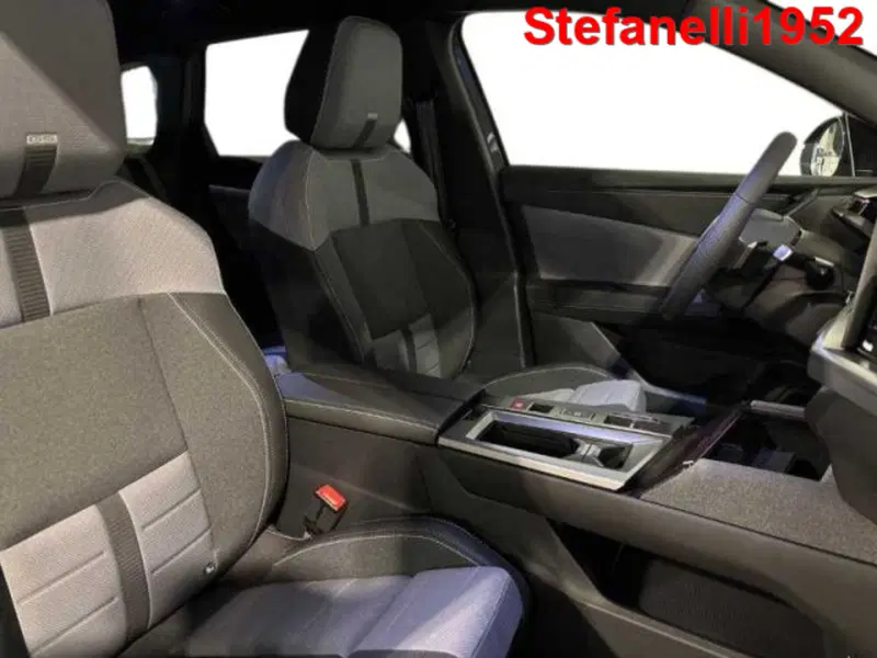 Opel Grandland nuova a Bologna (16)