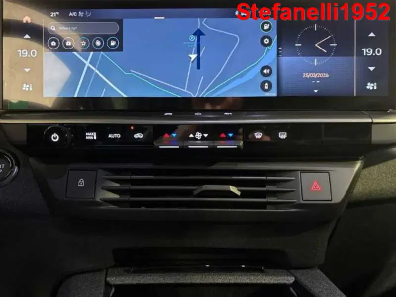 Opel Grandland nuova a Bologna (17)