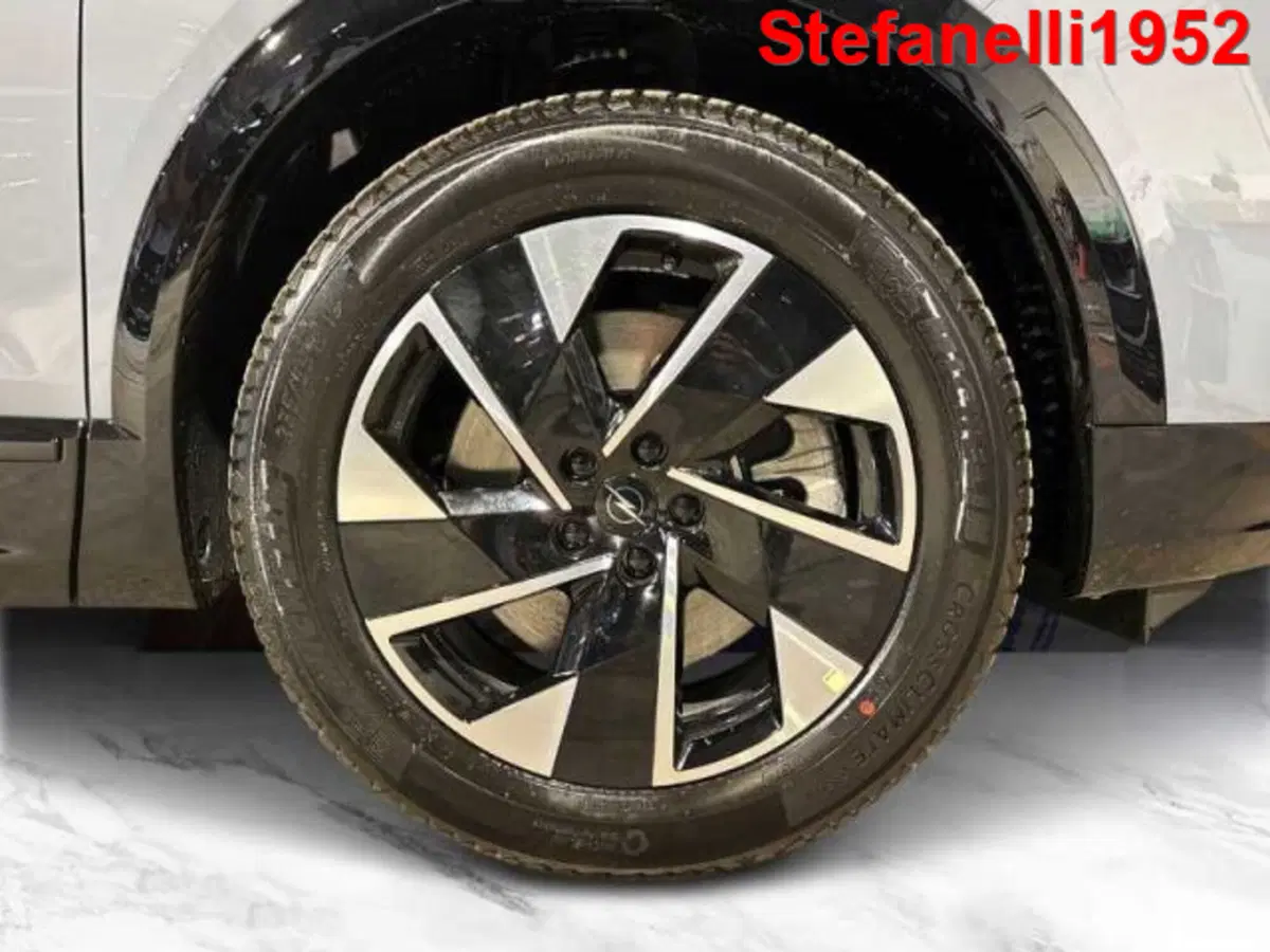 Opel Grandland nuova a Bologna (8)