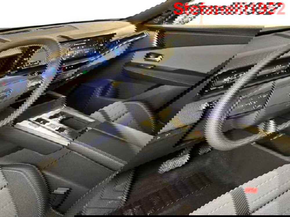 Opel Grandland nuova a Bologna (11)