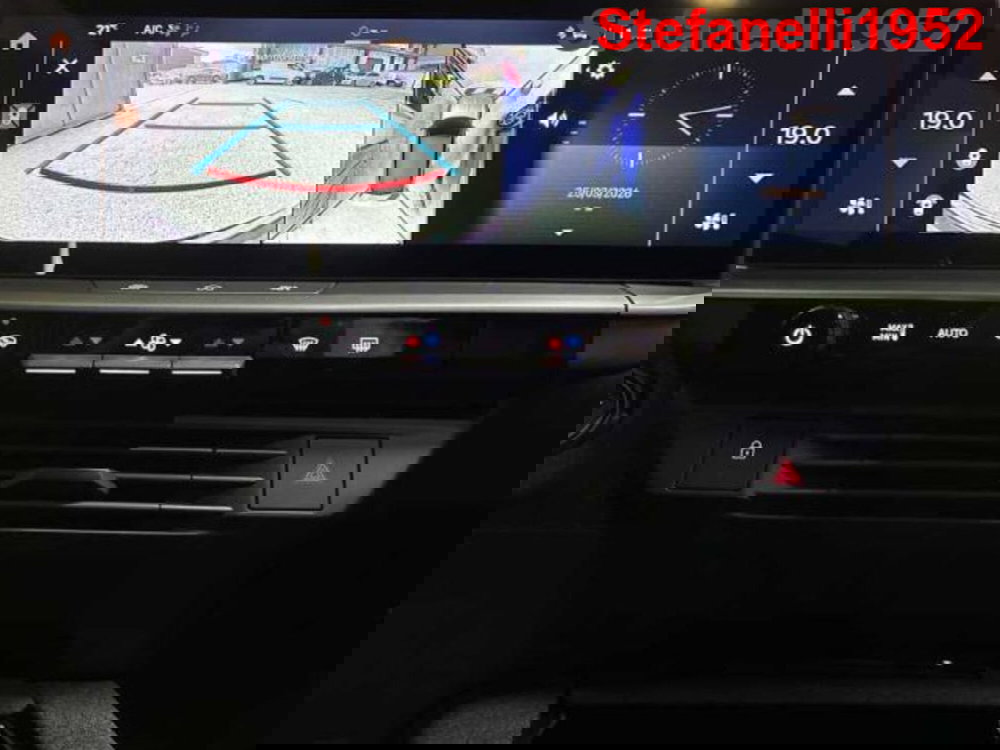 Opel Grandland nuova a Bologna (12)