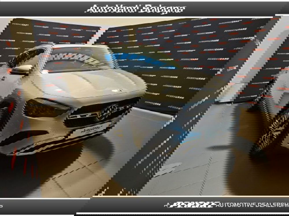 Mercedes-Benz GLA SUV usata a Bologna (6)