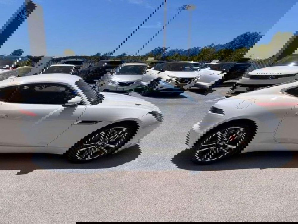 Jaguar F-Type Cabrio usata a Firenze (8)